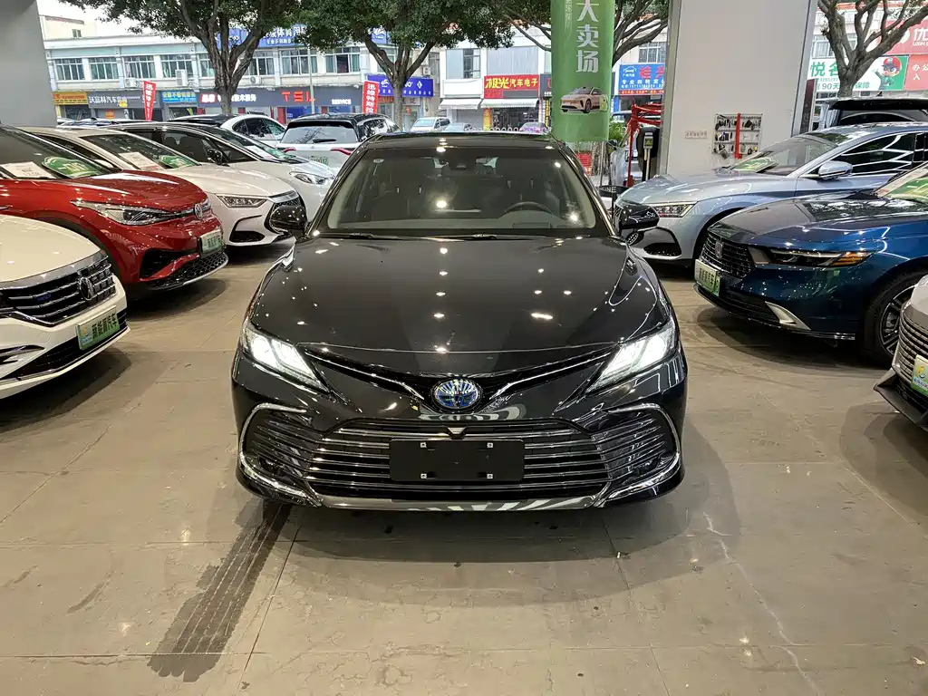 TOYOTA CAMRY 2022