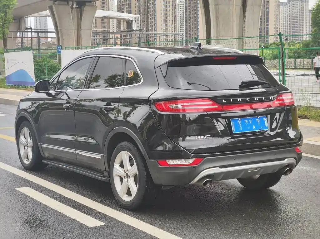 LINCOLN MKC 2018