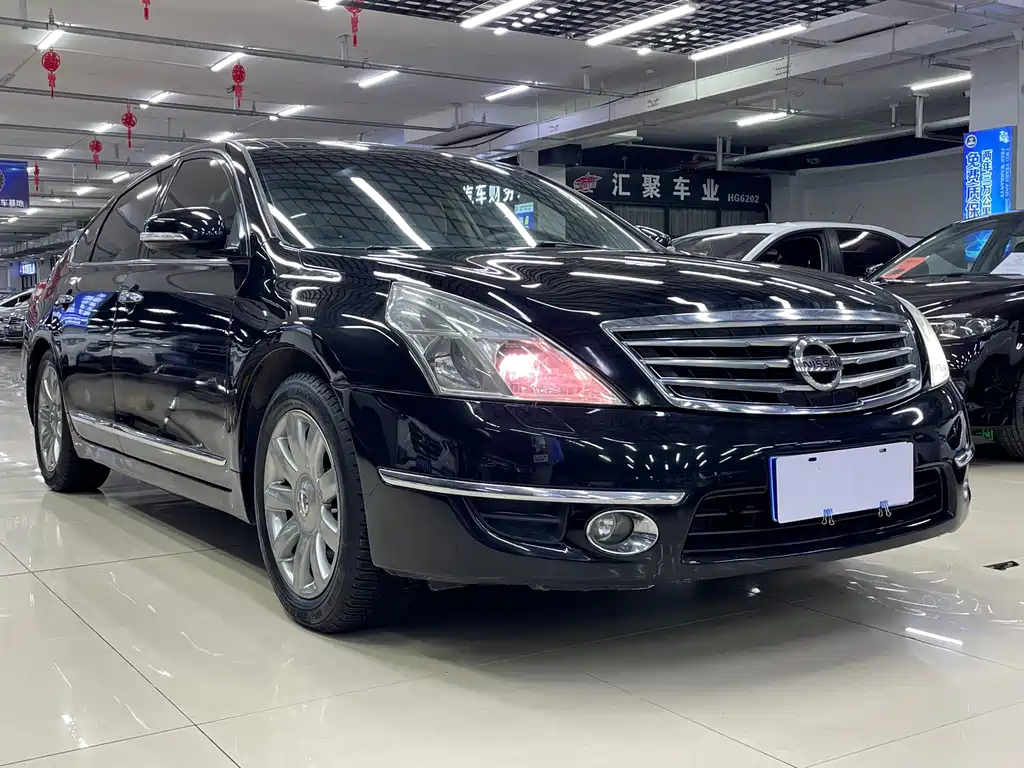 NISSAN TEANA 2009