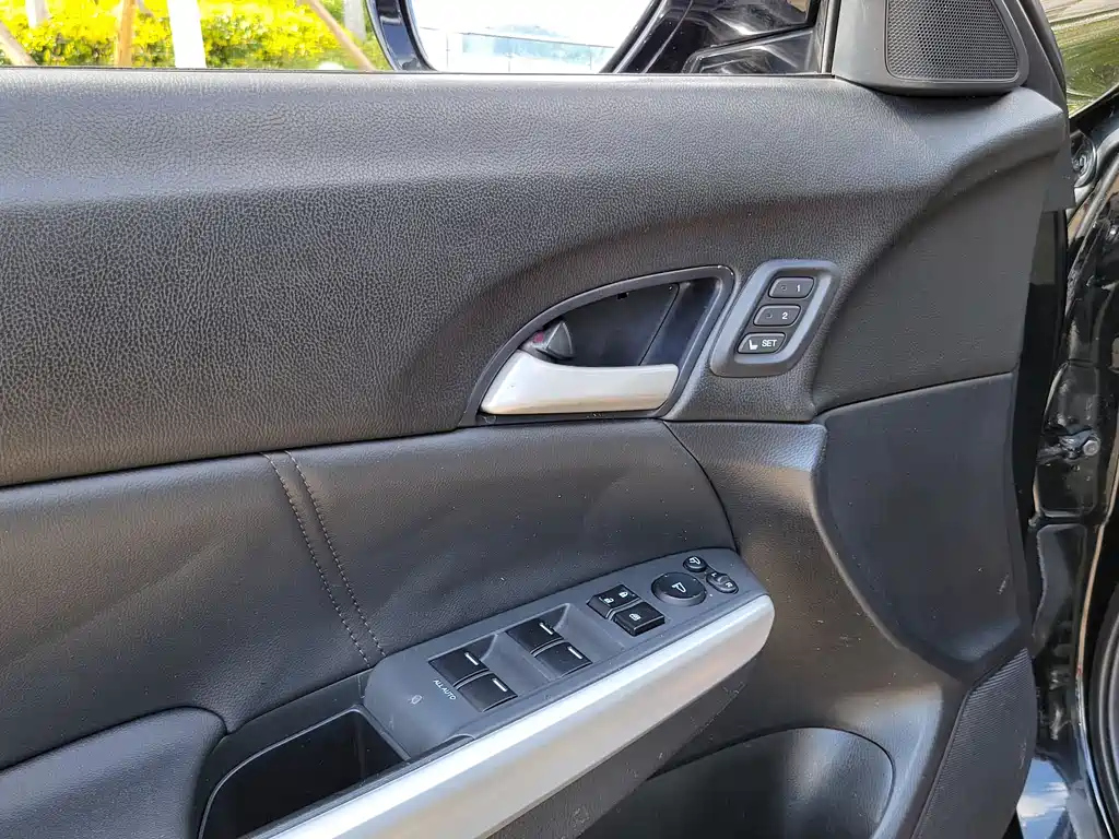 HONDA CROSSTOUR 2014