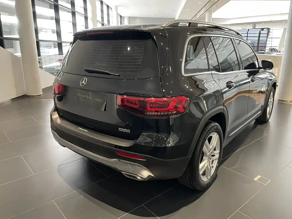 MERCEDES BENZ GLB 2022