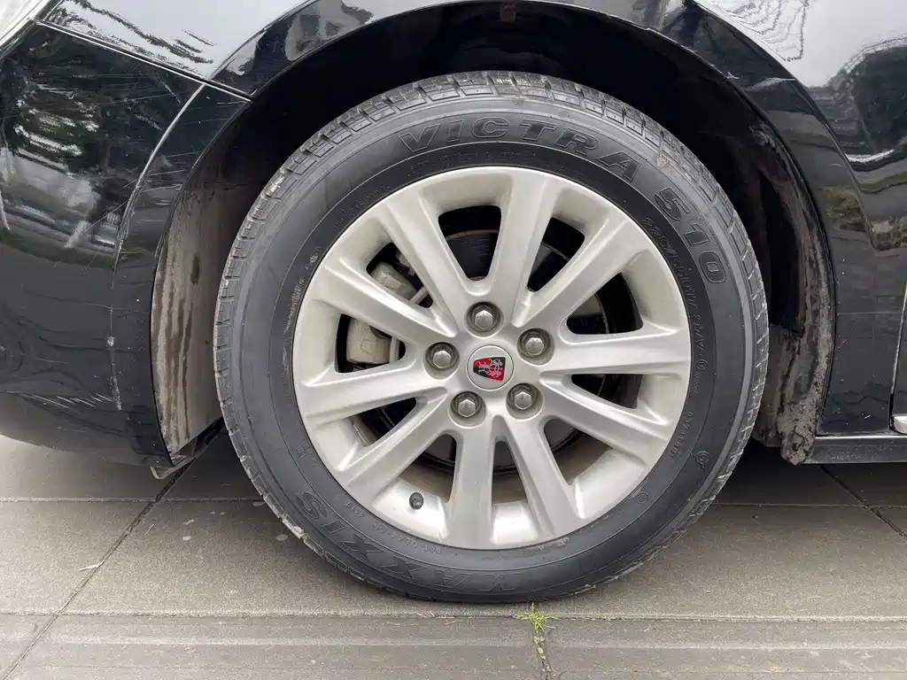 ROEWE 950 2012