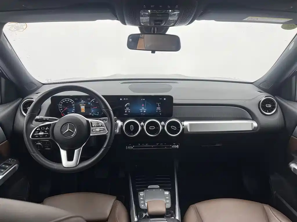 MERCEDES BENZ GLB 2022