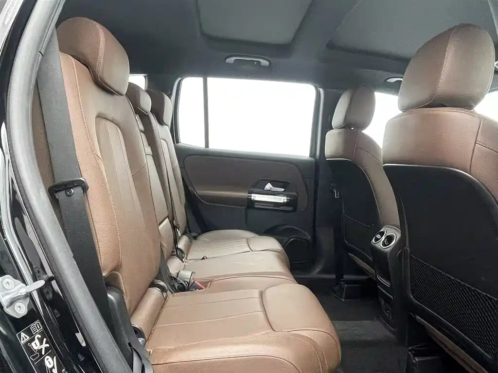 MERCEDES BENZ GLB 2022