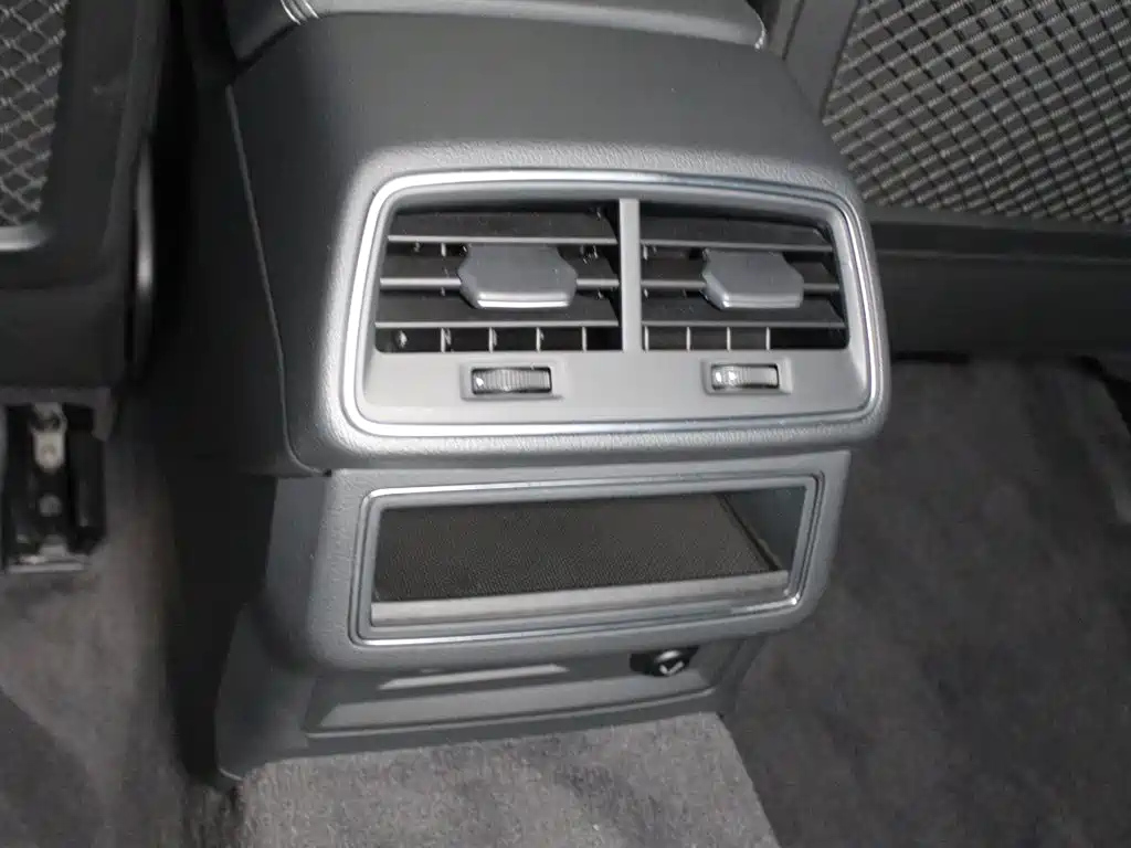 AUDI A6L 2023
