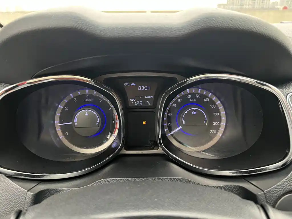 JAC REFINE S5 2014