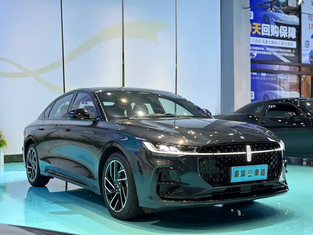 LINCOLN Z 2023