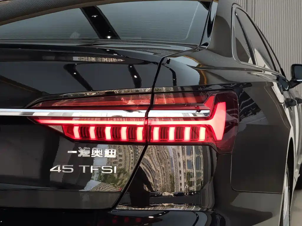 AUDI A6L 2022