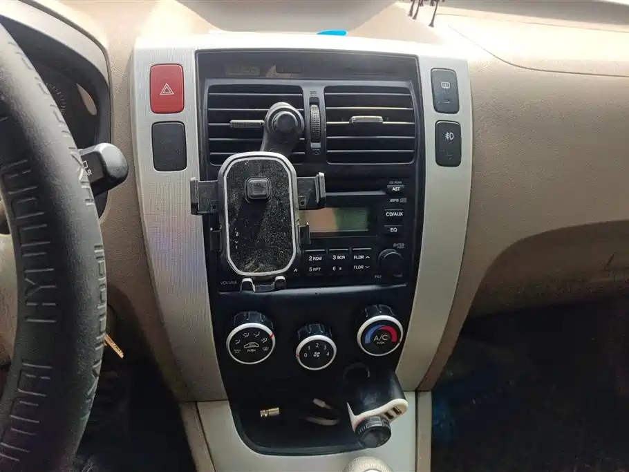 HYUNDAI TUCSON 2014