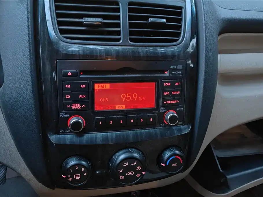 KIA SPORTAGE 2016
