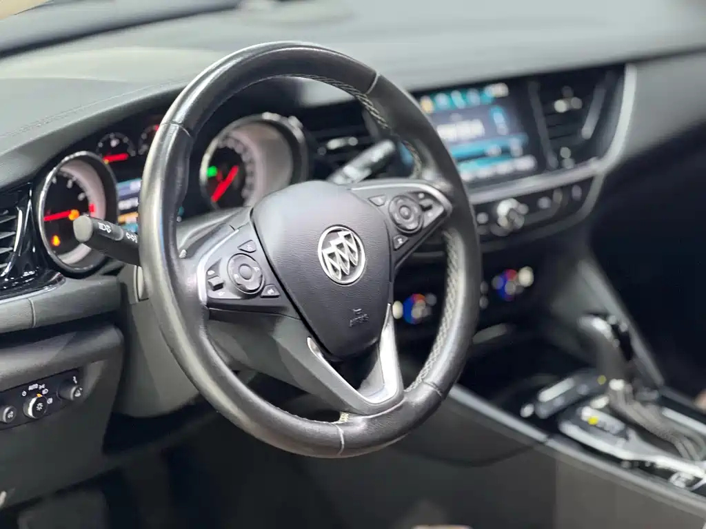 BUICK REGAL 2020