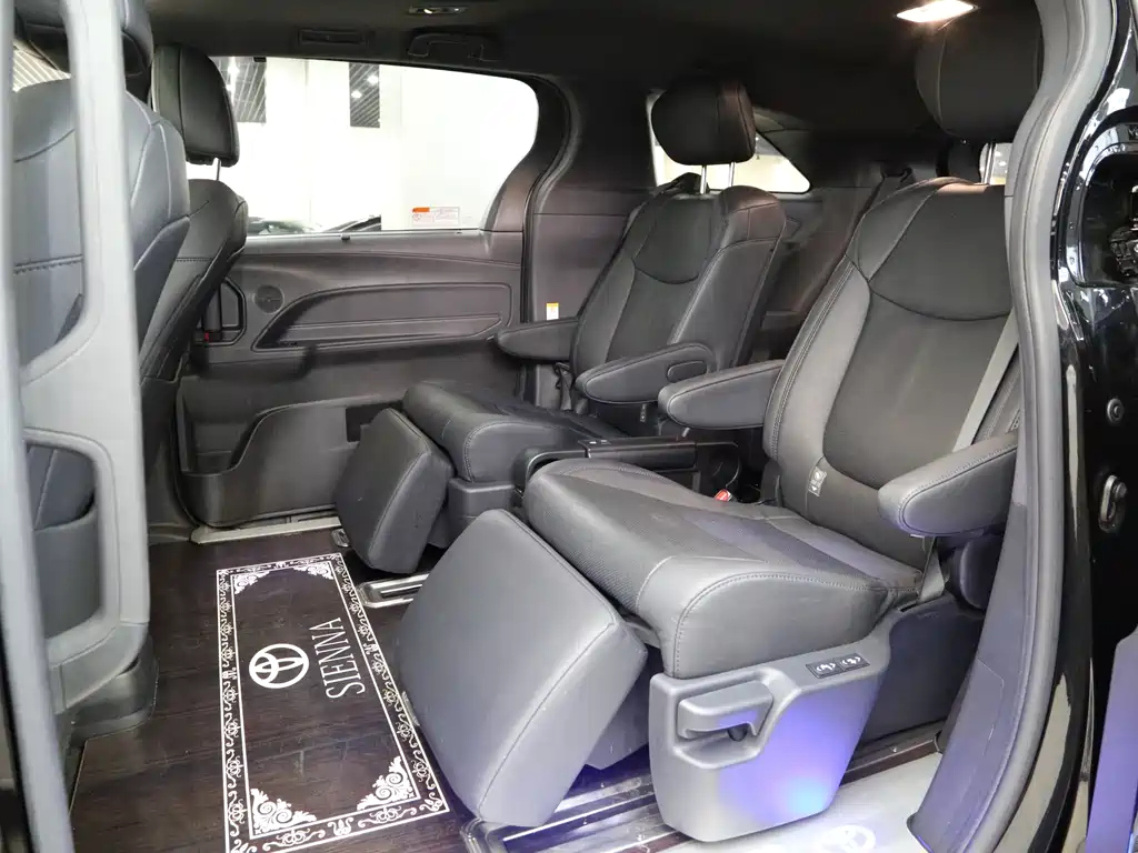 TOYOTA SIENNA SIENNA 2022