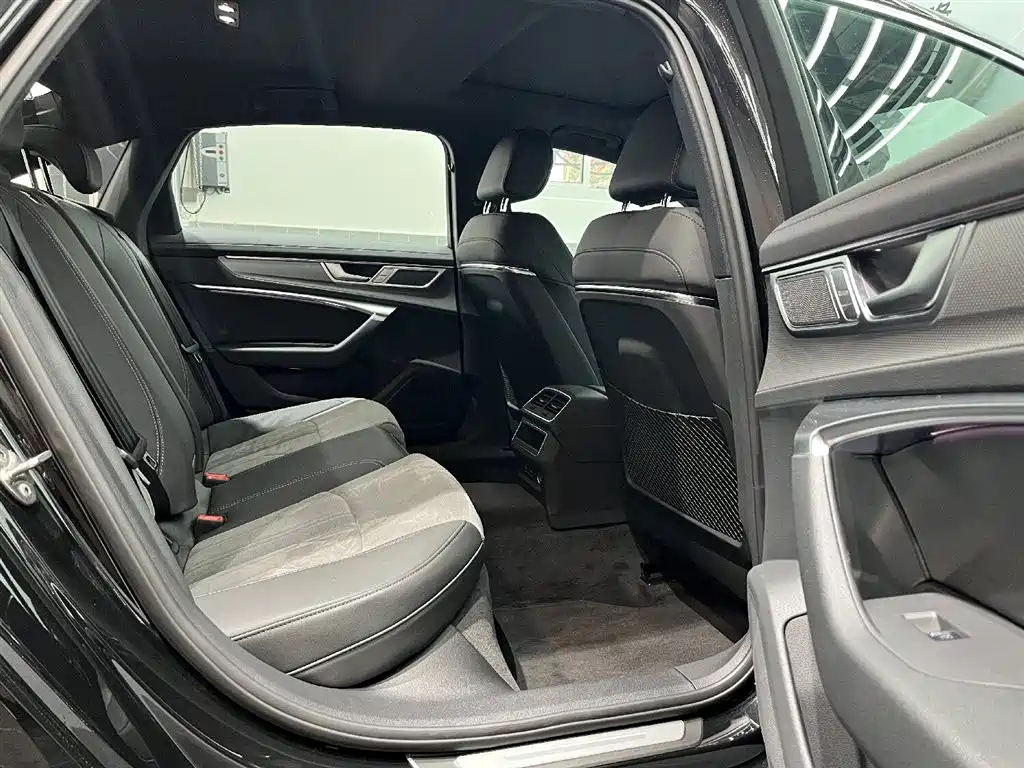 AUDI A6L 2024