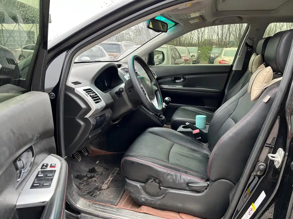 BYD S6 2015