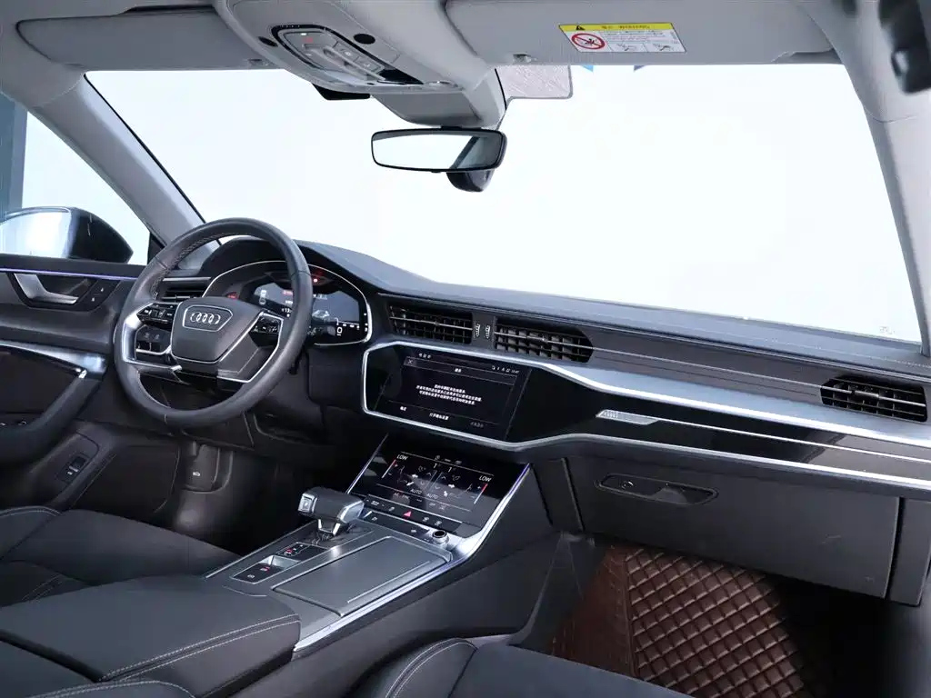 AUDI A7L 2023