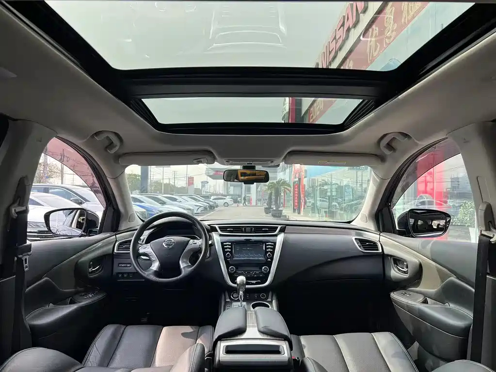 NISSAN MURANO 2018