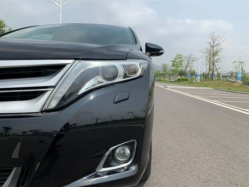TOYOTA VENZA IMPORT 2014