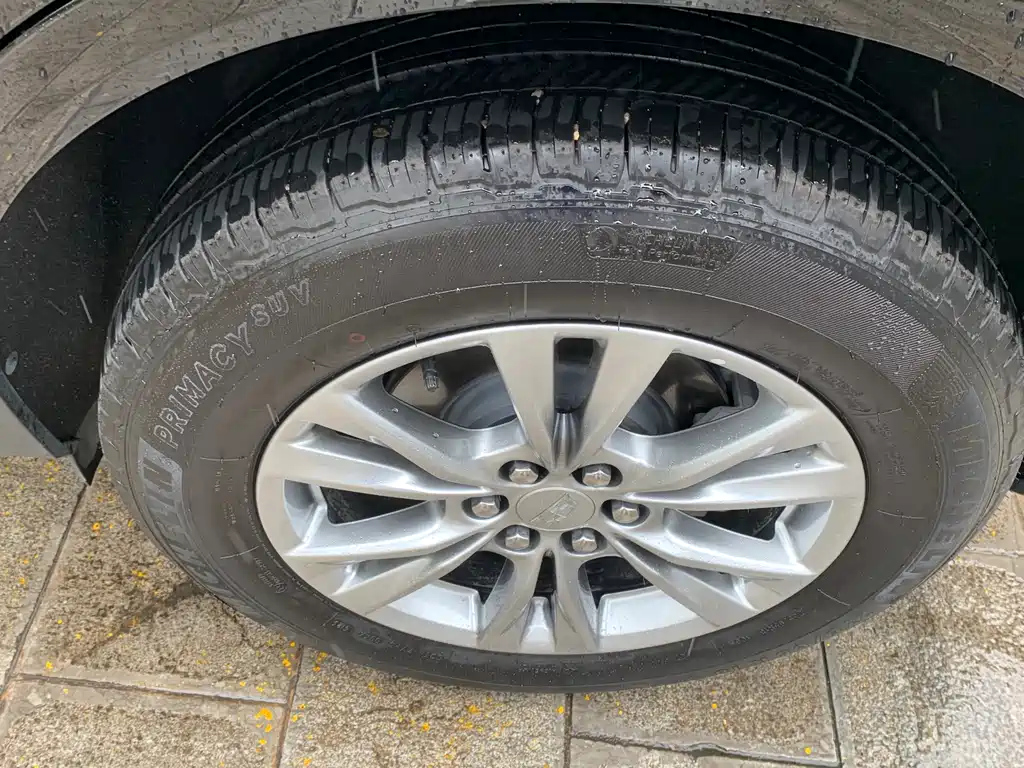 CADILLAC XT5 2024