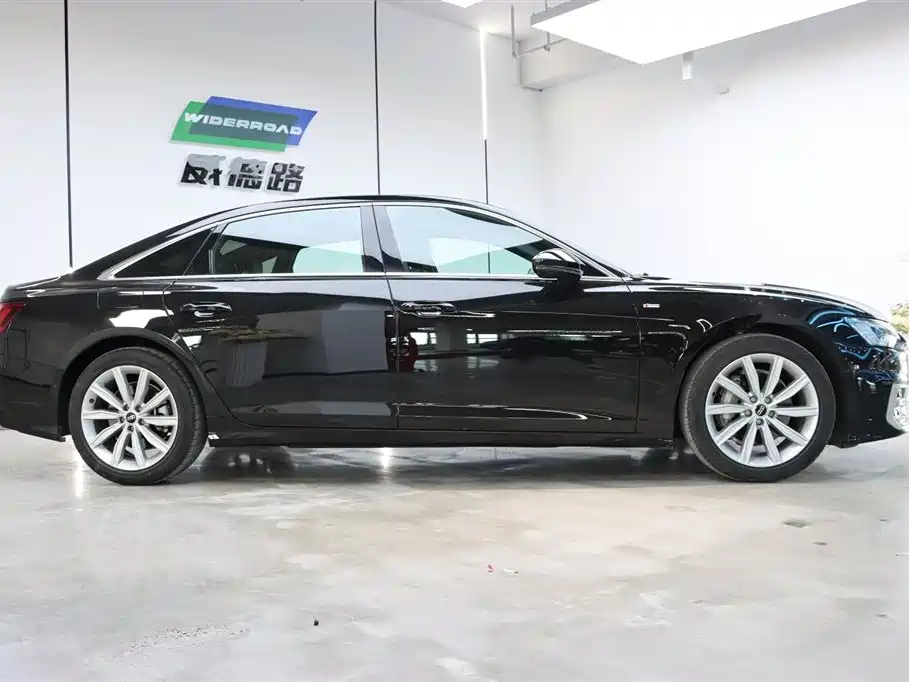 AUDI A6L 2023