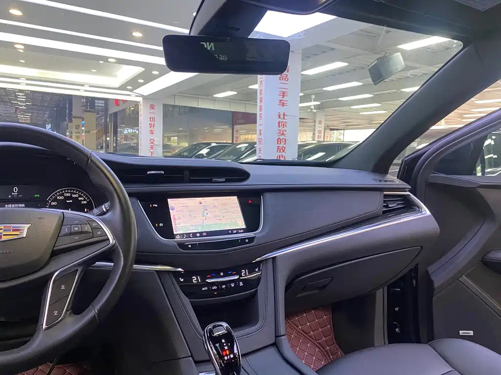 CADILLAC XT5 2022