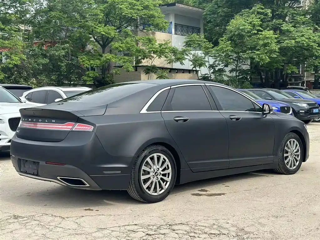 LINCOLN MKZ 2018