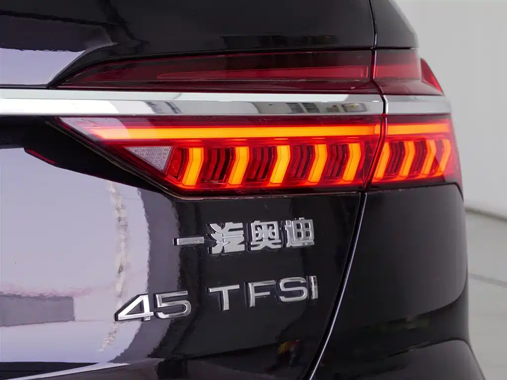 AUDI A6L 2020