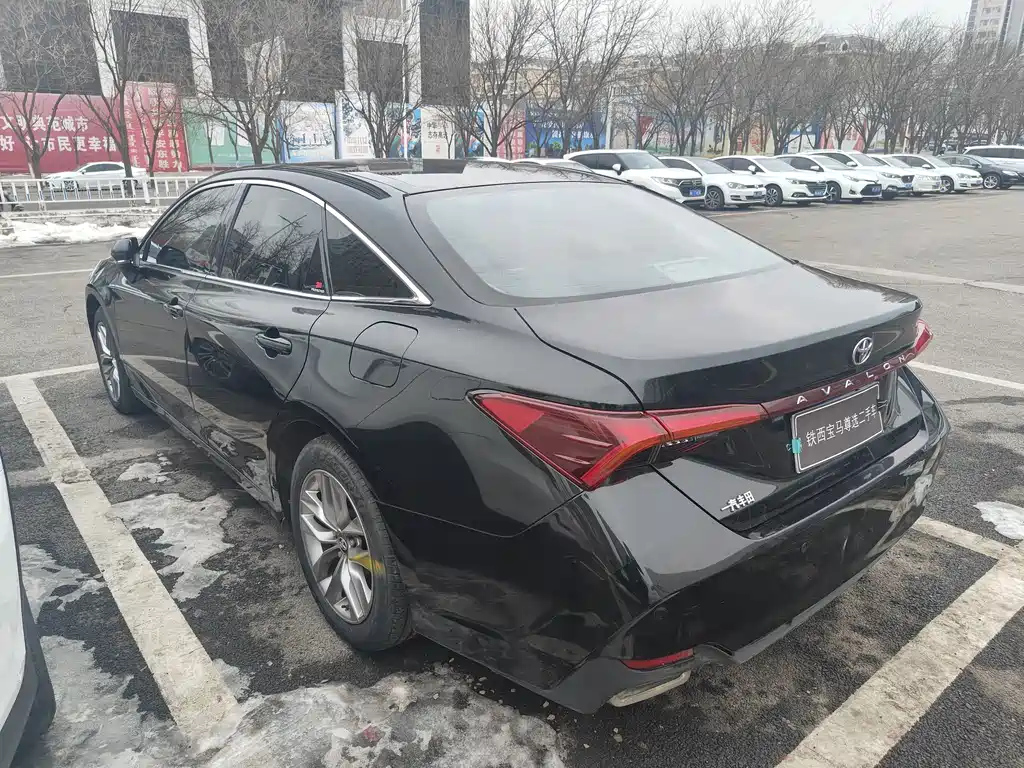TOYOTA AVALON 2020