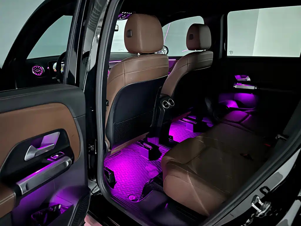 MERCEDES BENZ GLB 2020