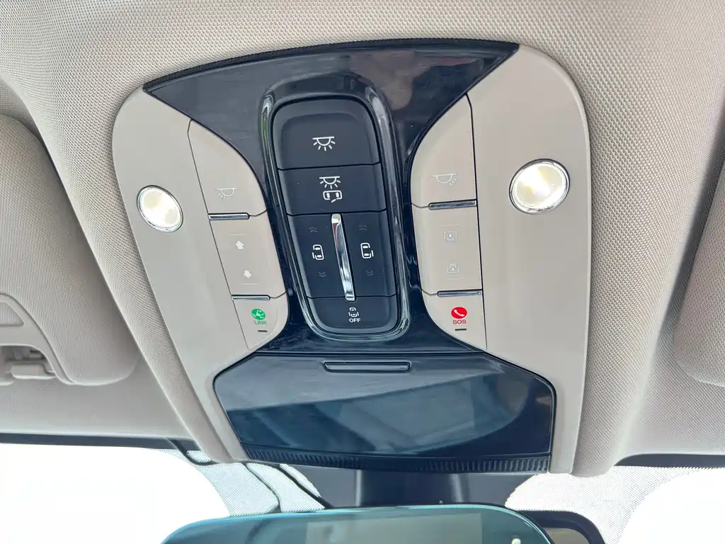 TRUMPCHI M8 2020