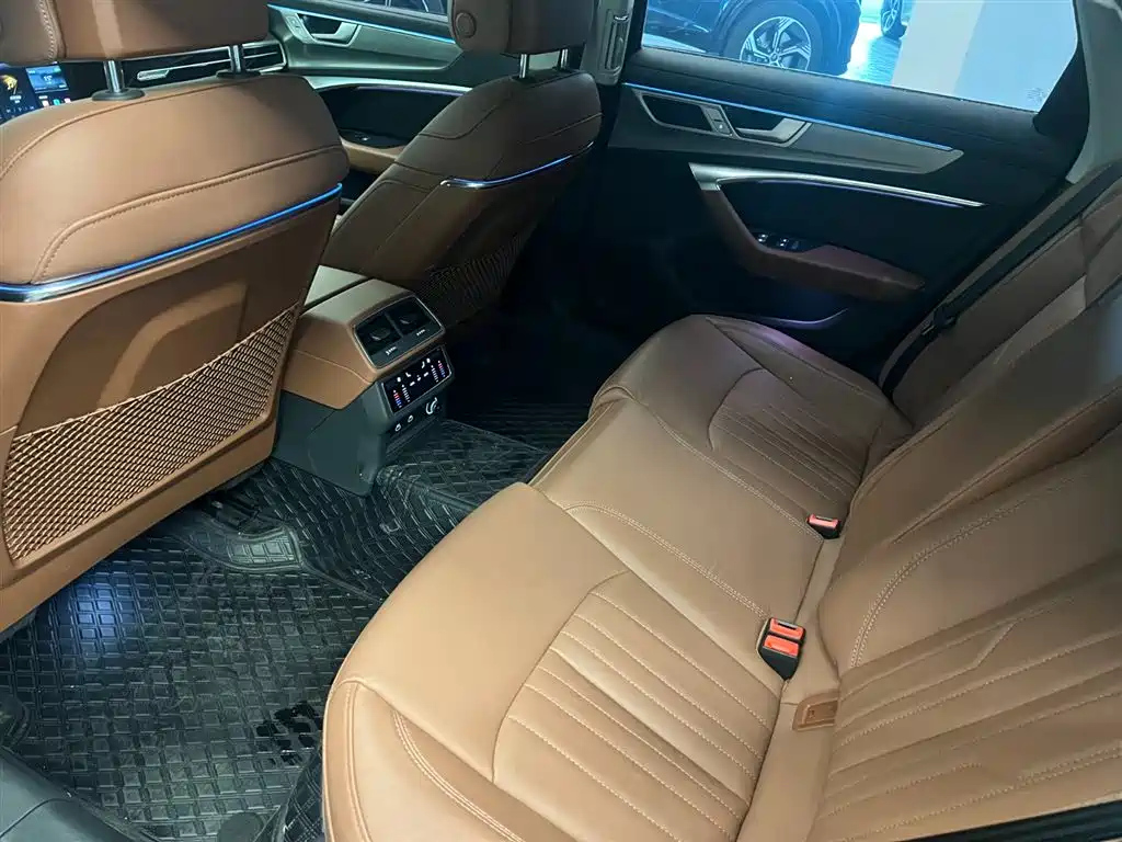 AUDI A6L 2023