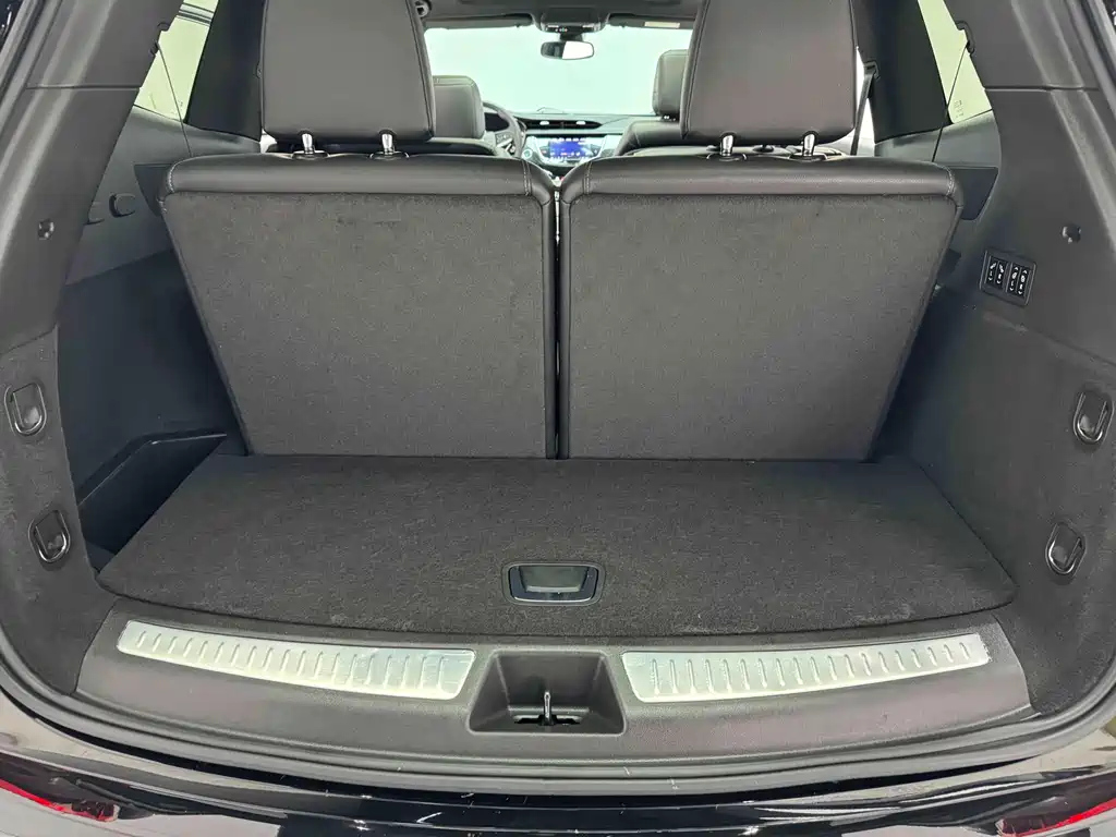 CADILLAC XT6 2022