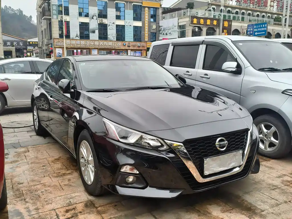 NISSAN TEANA 2021