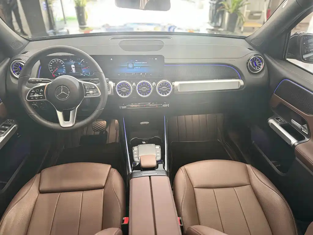 MERCEDES BENZ GLB 2022