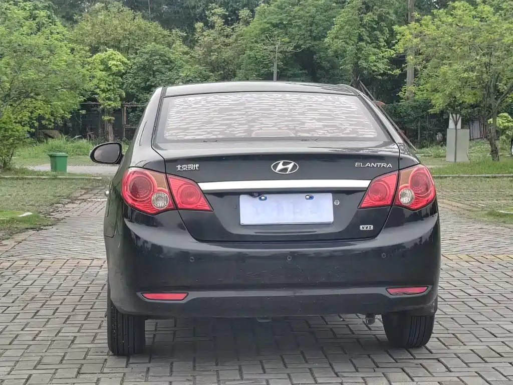 HYUNDAI CELESTA 2010