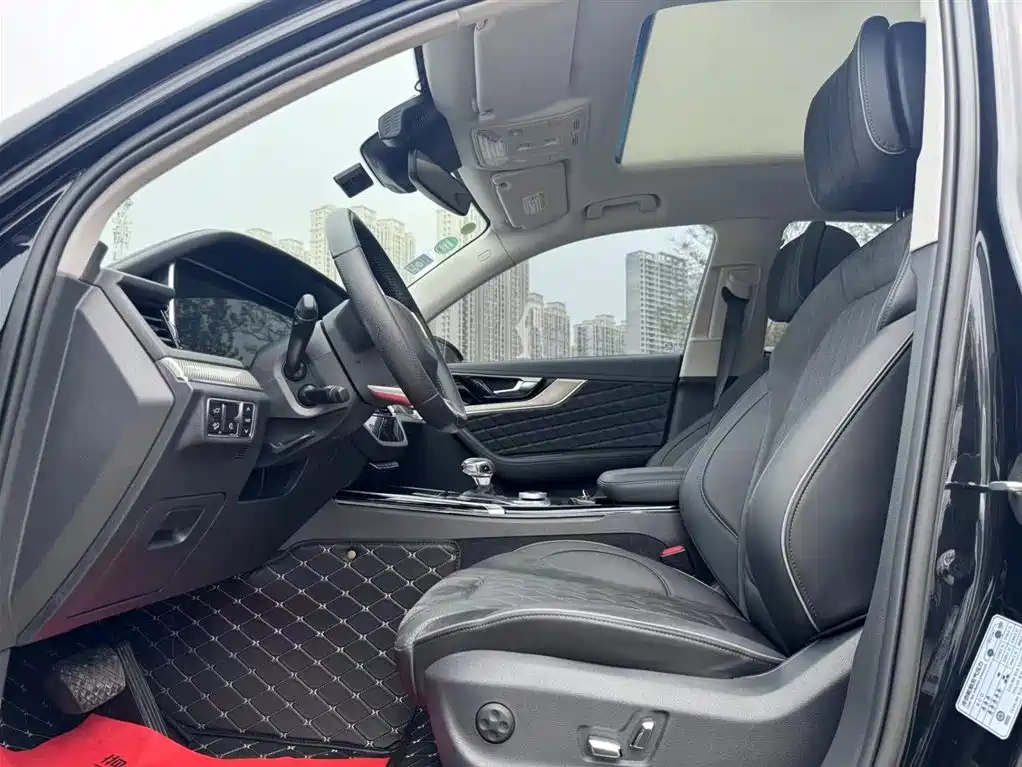 HONGQI HS5 2021