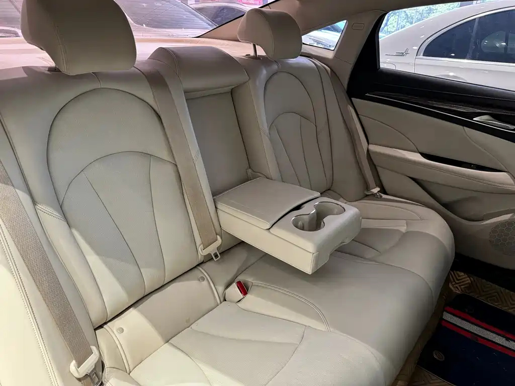 BUICK LACROSSE 2020
