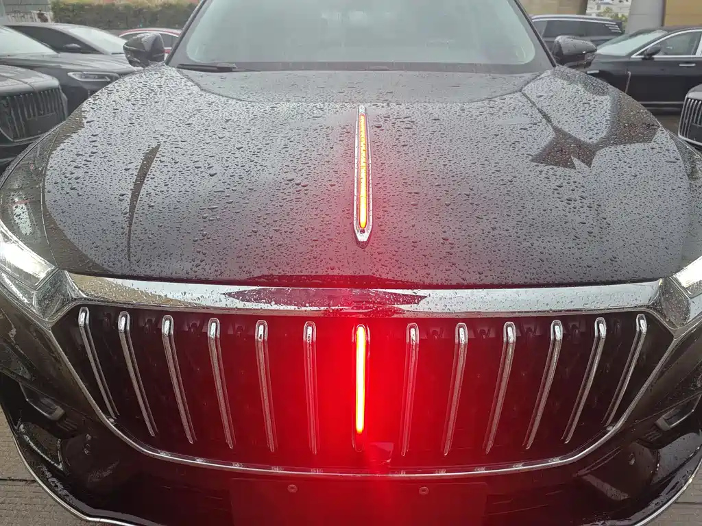 HONGQI HS5 2022