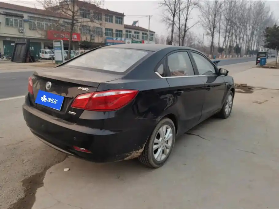 CHANGAN EADO 2014