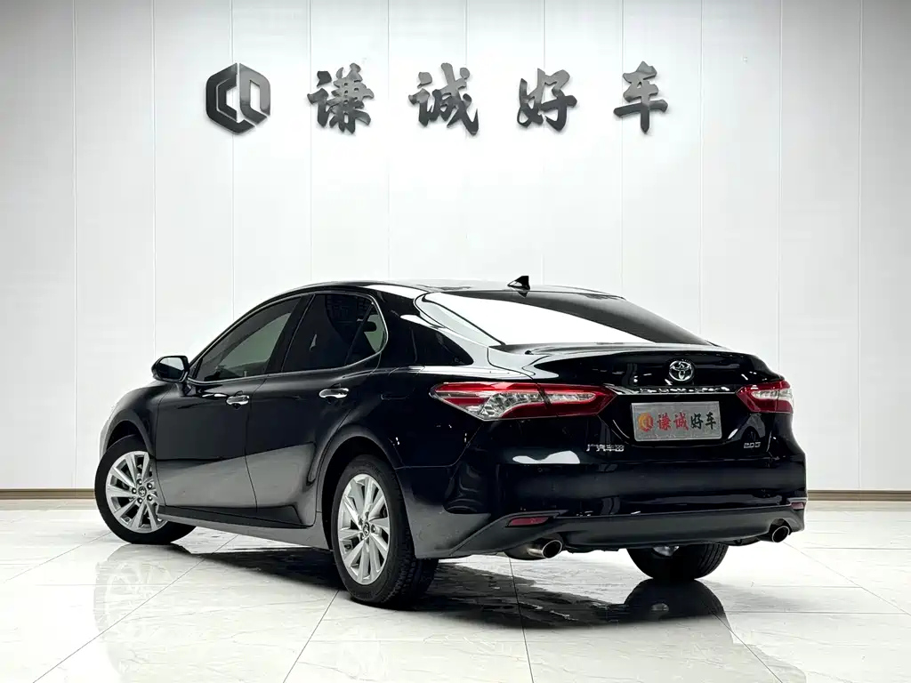 TOYOTA CAMRY 2022