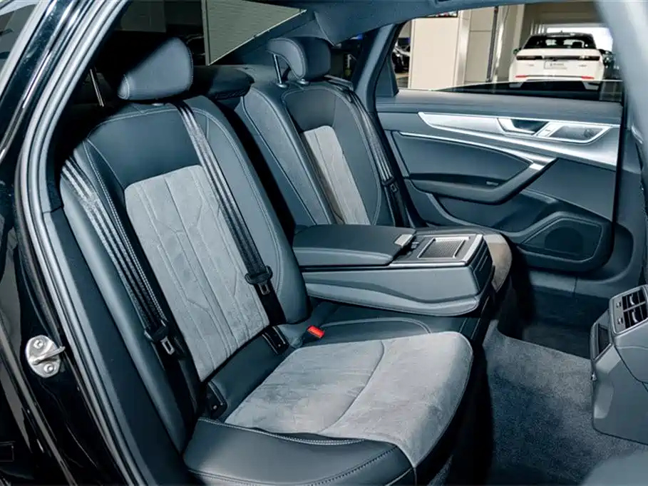 AUDI A6L 2023