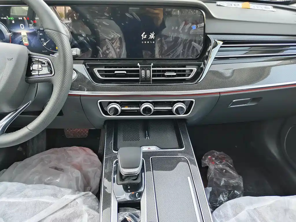 HONGQI HS5 2024