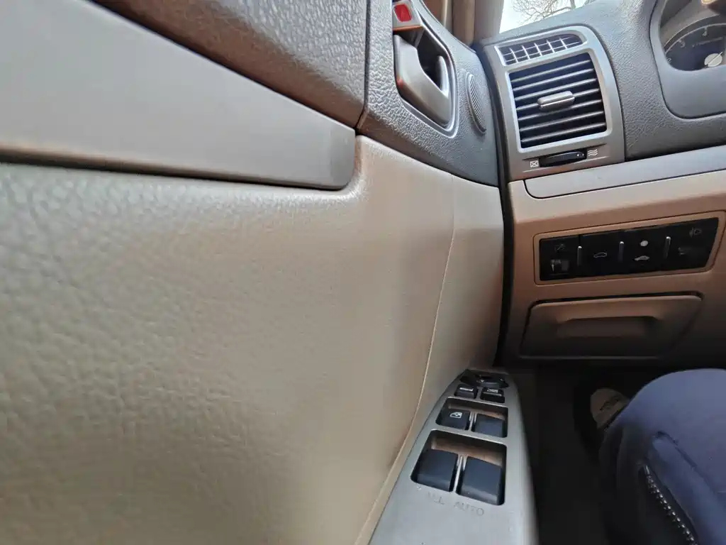 GEELY AUTO CLASSIC EMGRAND 2010