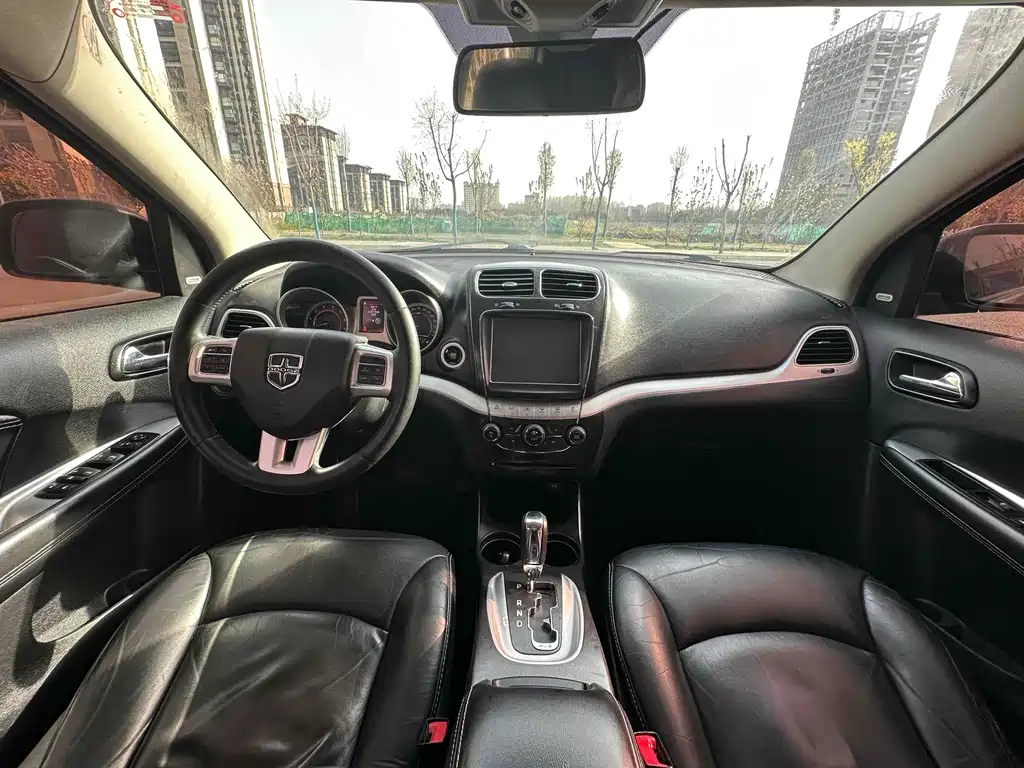 DODGE JCUV 2016