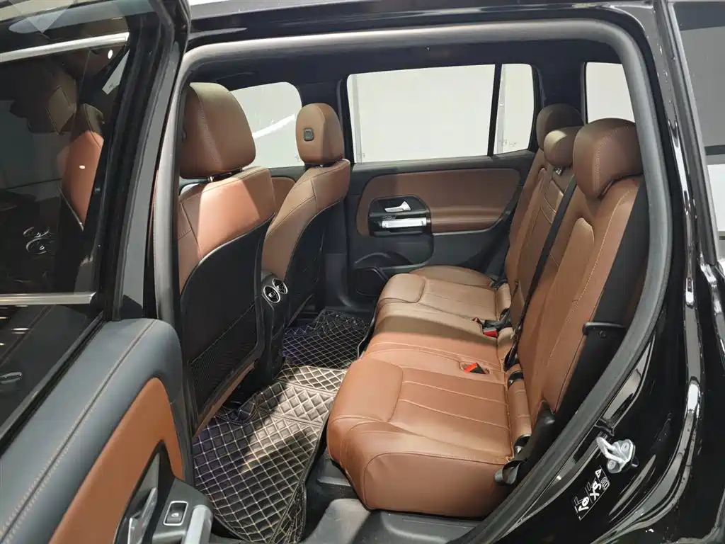 MERCEDES BENZ GLB 2022