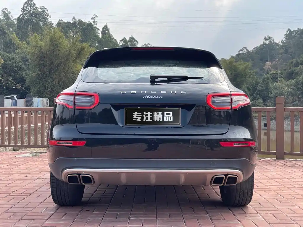 ZOTYE SR9 2017
