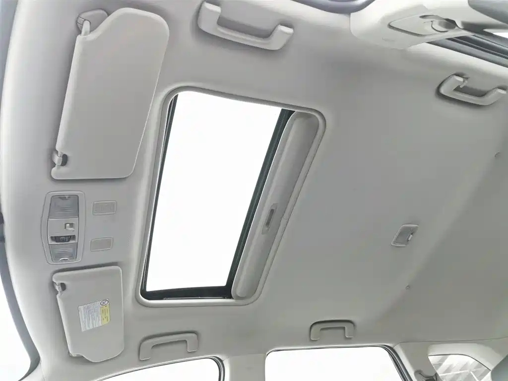 MITSUBISHI OUTLANDER 2022