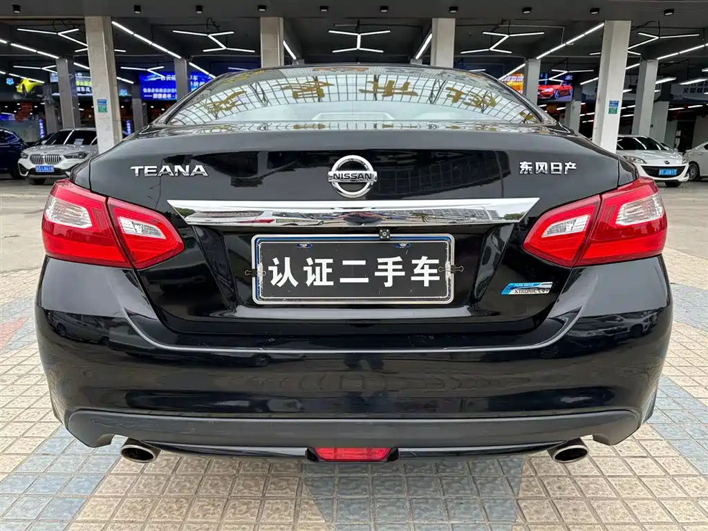 NISSAN TEANA 2019