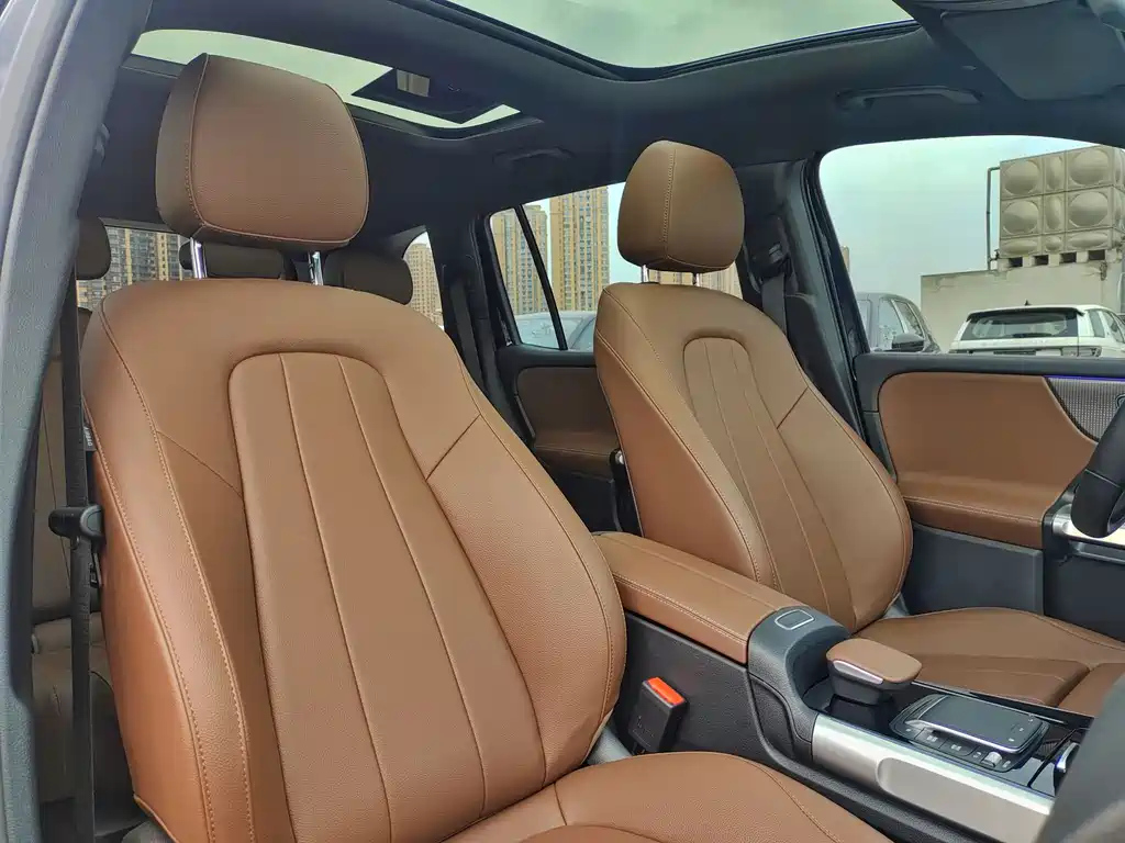 MERCEDES BENZ GLB 2022