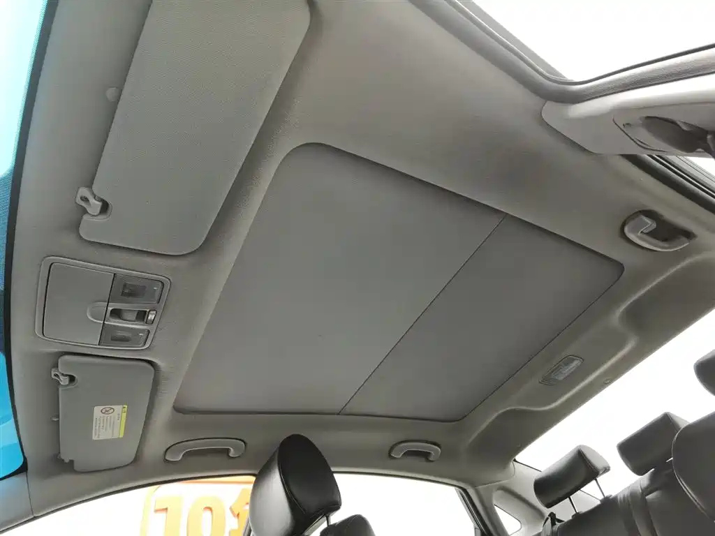 HYUNDAI MISTRA 2016