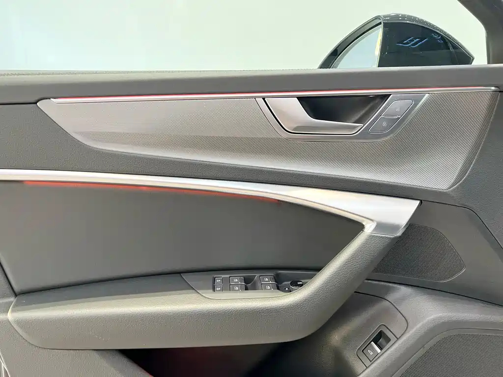 AUDI A6L 2023